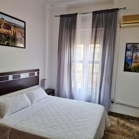 Apartamento El Duque - Plaza De Las Tendillas Кордова Экстерьер фото
